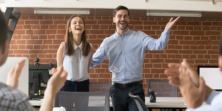How to welcome the new colleague