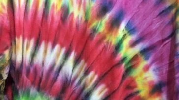Tie-Dye with Shellain Dettmer